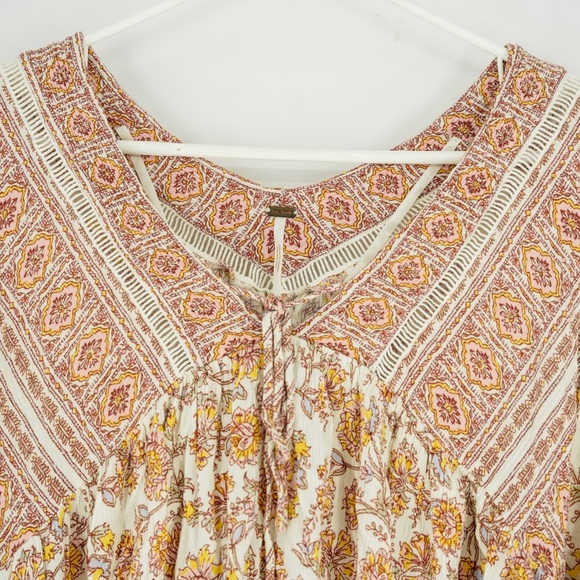Free People Asymmetrical V-Neck 3/4 sleeve Boho Floral Multicolor  Blouse Top S - Picture 3 of 7